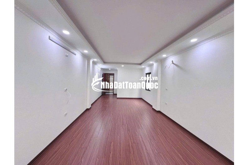 SIÊU PHẨM MỚI THÁI HÀ, ĐỐNG ĐA. – 45M2 5T MT 4M CHỈ 7,9 TỶ -THANG MÁY – VỊ TRÍ ĐẮC ĐỊA- GẦN PHỐ