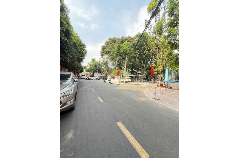 CĂN NHÀ MẶT PHỐ LÊ SAO - PHÚ THẠNH - TÂN PHÚ: 4.1x19m ,75M2, 2 TẦNG, 3PN, GIÁ 9.2 TỶ TL
