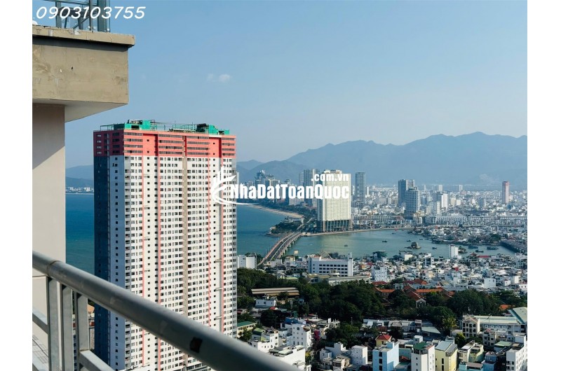 (4032 2A) Cần chuyển nhượng gấp căn Penthouse xịn xò