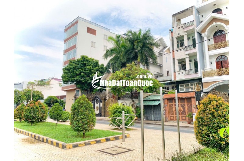 NHÀ MẶT PHỐ HIỀN VƯƠNG, TÂN PHÚ - 80M2 (19.7M X 4.2M), 2 TẦNG, 2PN, 2WC - CHỈ 12.4 TỶ - SỔ HỒNG. Vị Trí Đẹp.