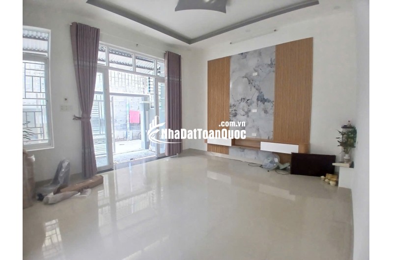 BÁN NHÀ PHÚ VINH, VĨNH THẠNH, NHA TRANG FULL NỘI THẤT, ĐƯỜNG Ô TÔ GIÁ CHỈ 2 TỶ 8