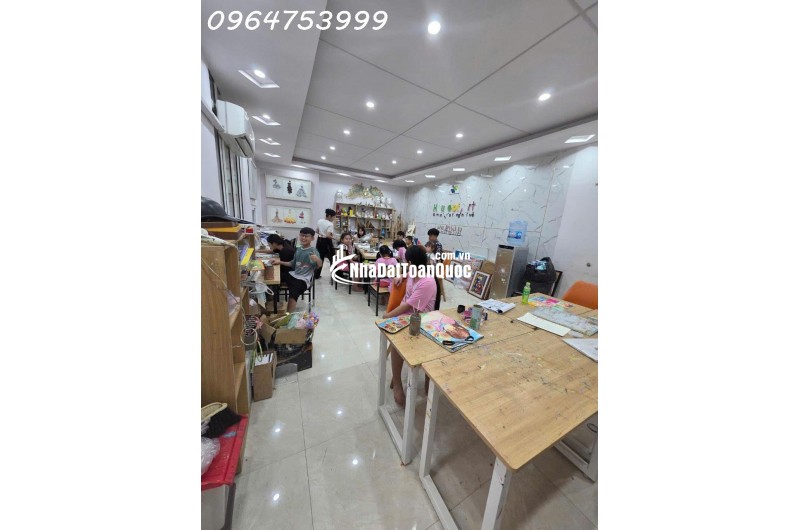 SIÊU VIP – BIỆT THỰ SÂN VƯỜN, Ở SƯỚNG GIỮA LÒNG THỦ ĐÔ
Diện tích thực tế 150m²  Mặt tiền 7.8m  Khu Cán bộ Trung ương