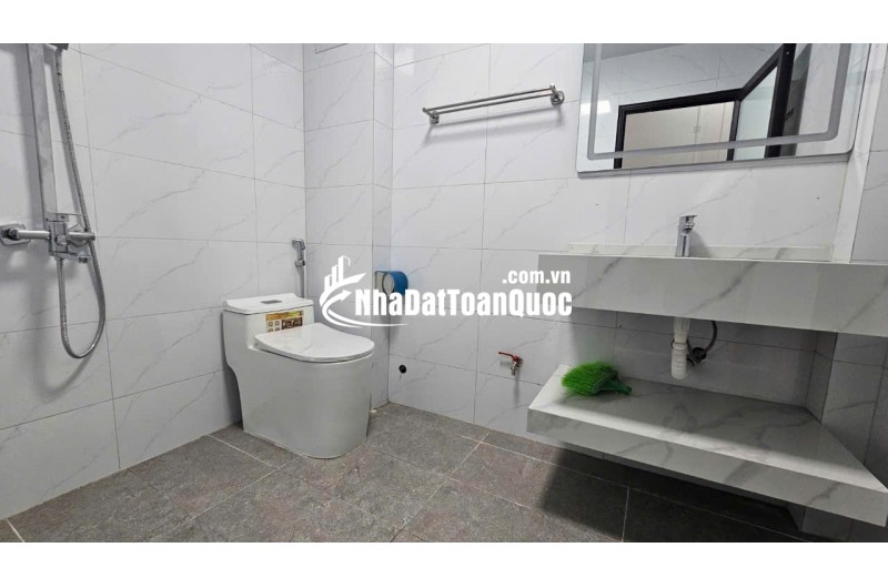 BÁN NHÀ TRUNG TÂM VĂN QUÁN - NGÕ RỘNG XE MORNING ĐỖ CỬA - Ô CHỜ THANG MÁY MINI