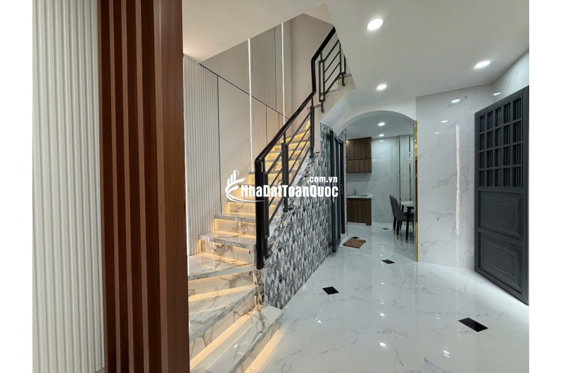 BÁN NHÀ LÊ VĂN SỸ P11 Q.PHÚ NHUẬN (3,5X12) 5 TẦNG CHỈ 6,8 TỶ. LH:0347662966