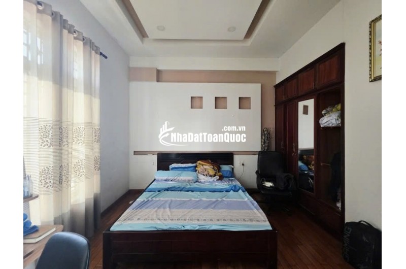 Bán nhà 152m² 3 tầng, 5PN, 4WC, Hiệp Bình Chánh, Thủ Đức - 15.1 tỷ