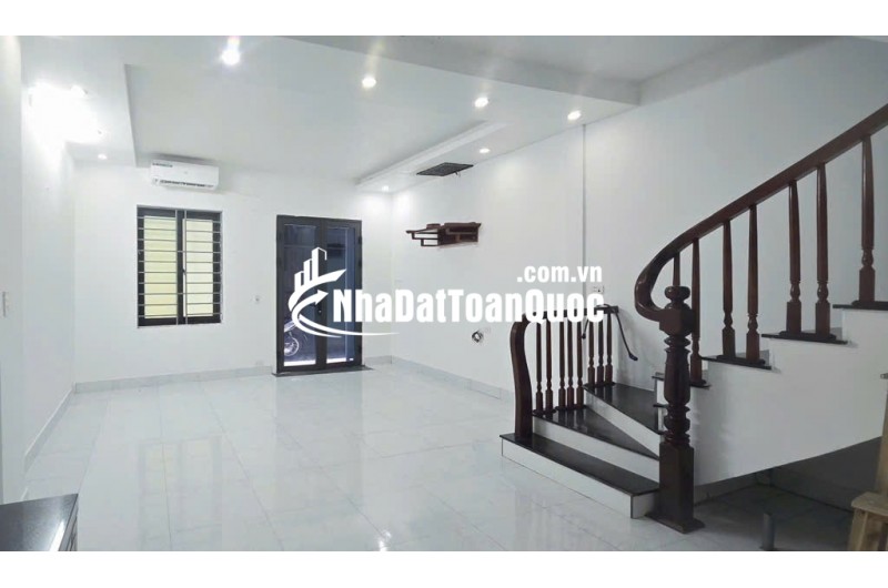 Bán Nhà Tam Trinh Xây Mới 2 Tầng 2 Phòng Ngủ Giá 2.68 Tỷ Nhà Chưa Sổ