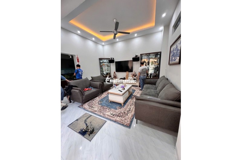 Phân lô Đền Lừ - Hoàng Mai 55m2, MT 10m x 4 tầng, lô góc 3 thoáng kinh doanh, ô tô tránh