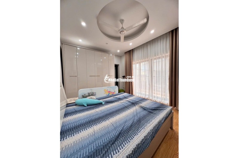Phân lô Đền Lừ - Hoàng Mai 55m2, MT 10m x 4 tầng, lô góc 3 thoáng kinh doanh, ô tô tránh