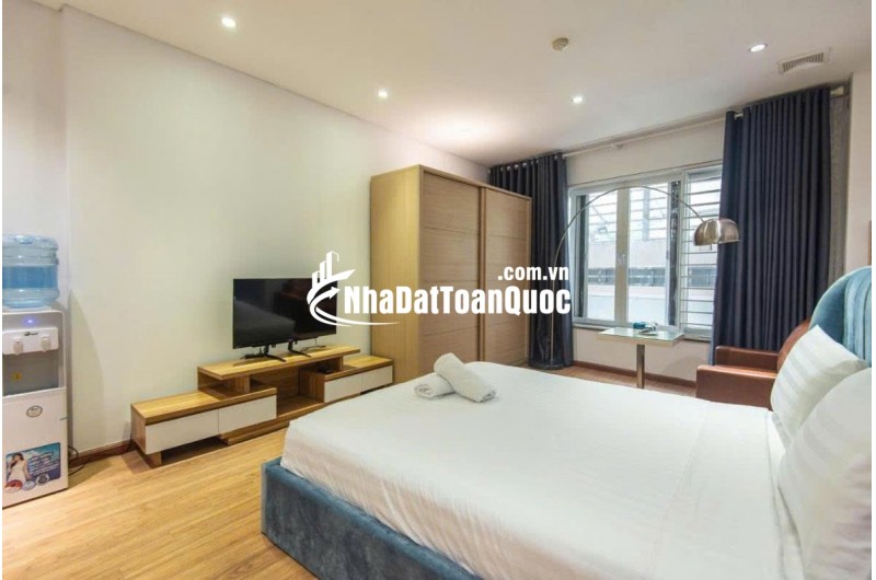 Chính chủ nhờ bán NHÀ 4T MẶT PHỐ TRÀN QUỐC TOẢN , HOÀN KIẾM , 100 m2, MT - 8m, Giá : 65.5 tỷ ( có TL )
