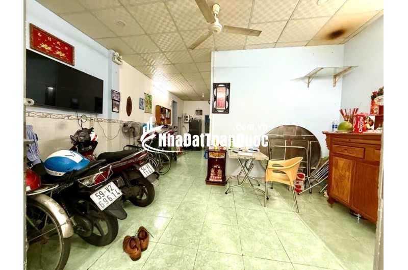 BÁN NHÀ ĐƯỜNG NGUYỄN DU TIỆN XÂY MỚI NGỘP GIẢM 300TR
