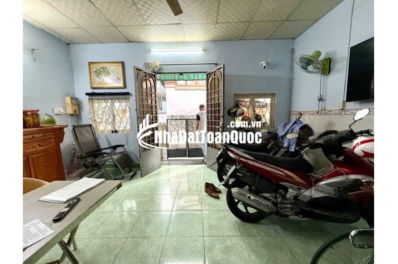 BÁN NHÀ ĐƯỜNG NGUYỄN DU TIỆN XÂY MỚI NGỘP GIẢM 300TR