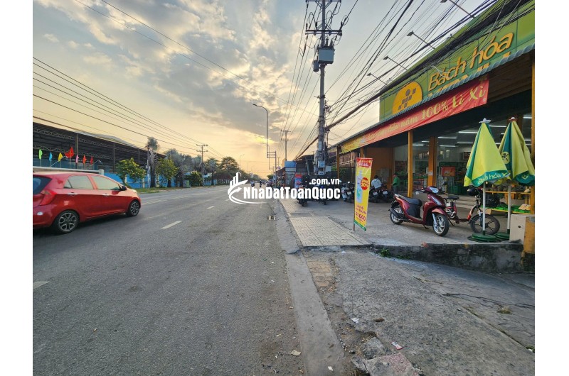 Bán Đất Mỹ Tho 5x30m Thổ cư TL864 vô 50m đường 7 chỗ Giá 930tr