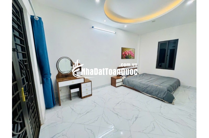 Bán Nhà Nam Dư Lĩnh Nam 39m 5 Tầng 4  phòng Tặng Hết Nội Thất Sổ Đỏ Riêng