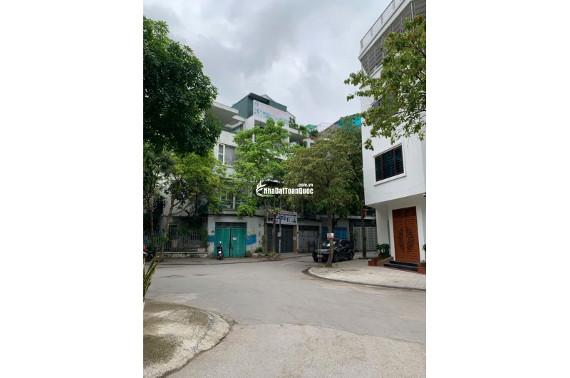 Bán Nhà 4 Tầng Văn Phú đẹp lung linh, Vị Trí Đẹp, Kinh Doanh Đỉnh, 
Ô tô đỗ cửa 46m2 giá chỉ 12,5Tỷ