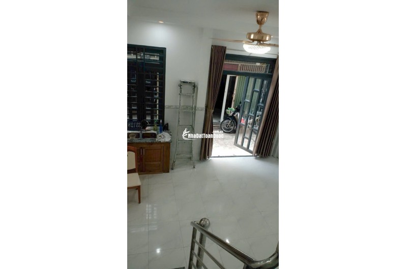 NHÀ ĐẸP GIÁ TỐT HẺM 4M – NGANG 5M – GẦN CHỢ TÂN TRỤ, P15 TÂN BÌNH – CHỈ HƠN 3 TỶ