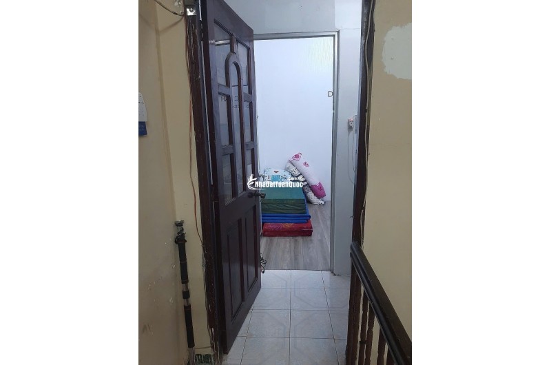 NHÀ HẺM XE TẢI – 3 TẦNG – 4x14M – PHAN HUY ÍCH, P15 TÂN BÌNH – 7.3 TỶ