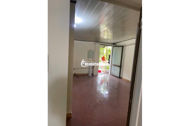 BÁN NHÀ CÁCH BIỂN XUÂN THIỀU 500M, DT 150M2 (2 TẦNG) SHR CHỈ 4.5 TỶ. LH:0909623435.