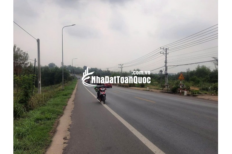 Đất Chính Chủ Cực Đẹp Mặt Tiền Ngay Quốc Lộ 20- Xã La Ngà- Huyện Định Quán- Đồng Nai