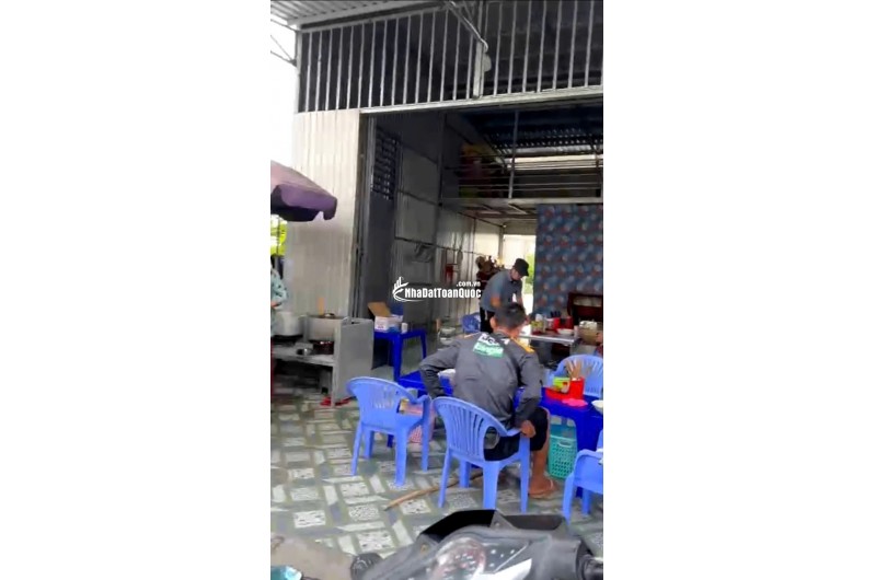 BÁN NHÀ CẤP 4 TẠI TÂN HIỆP TỈNH KIÊN GIANG, DT 120M2, SHR, CHỈ 2.7TỶ. LH:0909841851.