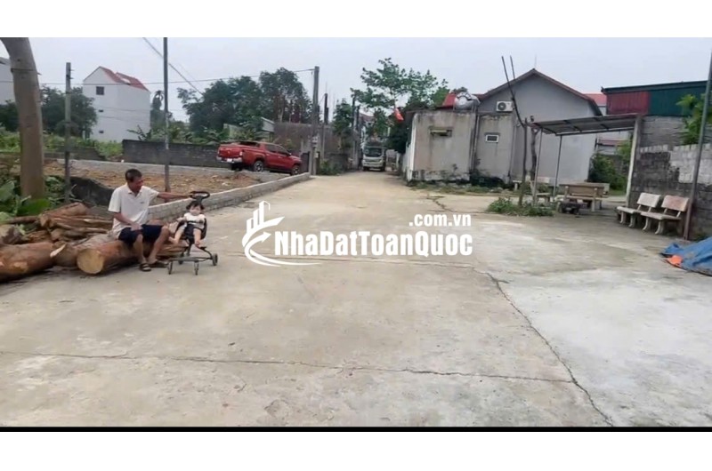 Lô góc, tái định cư Văn Mỹ, Chương Mỹ, 100m2, giá 2,3 tỷ. Sát sân golf.