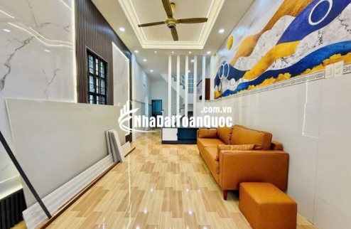 Bán nhà 2MT TL29 có nhiều cửa sổ thoáng mát gần ngã tư ga Thạnh Lộc