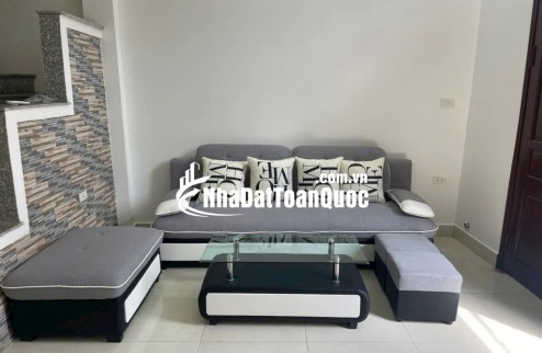 Bán nhà Đẹp thoáng sáng tổ 15 Yên Nghĩa Hà Đông , ngõ thông thoáng 52m2 mặt tiền 4.5m giá rẻ
 nhất khu vực chỉ 4.38 tỷ