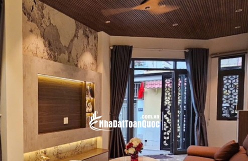 Q7- TIỂU BIỆT THỰ- CÁCH MẶT TIỀN PHẠM HỮU LẦU VÀI BƯỚC CHÂN- DT66m2 Giá Chỉ 6,5 Tỷ LH 0849.131.413 Tâm Nhà Đẹp