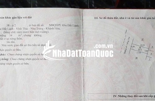 Cần Bán lô TĐC Đất Lành đường nhựa rộng 13m song song với Phong Châu. Con đường đẹp nhất khu, mát mẻ cả ngày