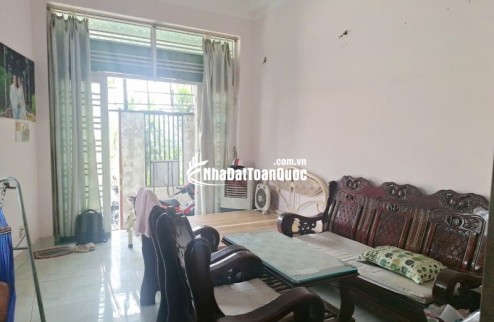 Bán nhà 3 tầng, 140m², 6.55  tỷ, Q.9, Long Thạnh Mỹ