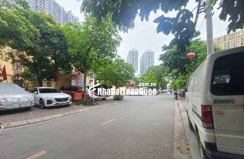 NHÀ LĨNH NAM MỚI TIN- THANG MÁY NHẬP- MT RỘNG-5 TẦNG -7.19 TỶ 