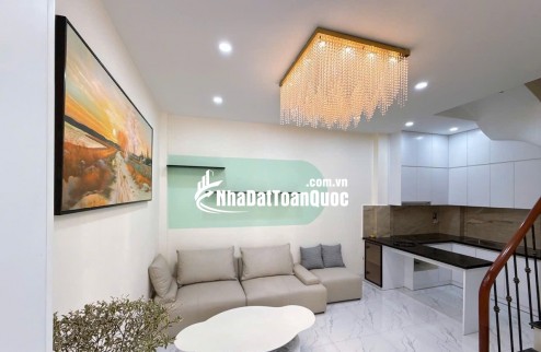 Bán Nhà Trương Định Hoàng Mai , 37m2 5T 4m mặt tiền giá 6,35 tỷ