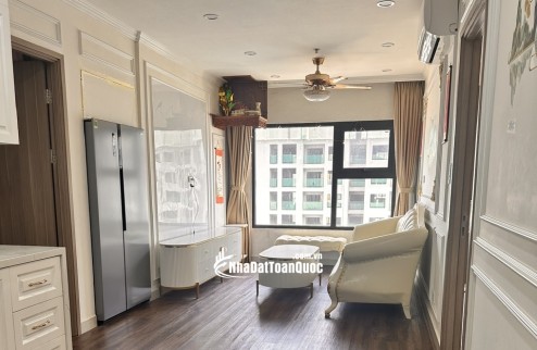 Chính chủ bán căn hộ 2PN 62m tòa S4, full nội thất, sẵn sổ, giá nhỉnh 4 tỷ