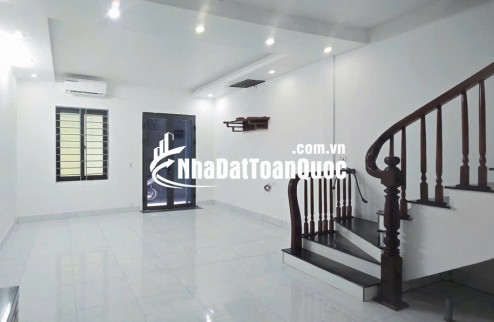 Bán Nhà Tam Trinh Xây Mới 2 Tầng 2 Phòng Ngủ Giá 2.68 Tỷ Nhà Chưa Sổ