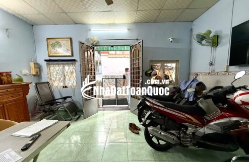 BÁN NHÀ ĐƯỜNG NGUYỄN DU TIỆN XÂY MỚI NGỘP GIẢM 300TR