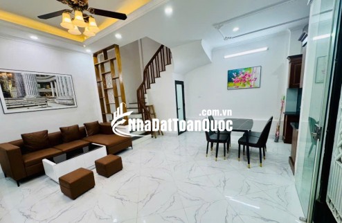 Bán Nhà Nam Dư Lĩnh Nam 39m 5 Tầng 4  phòng Tặng Hết Nội Thất Sổ Đỏ Riêng