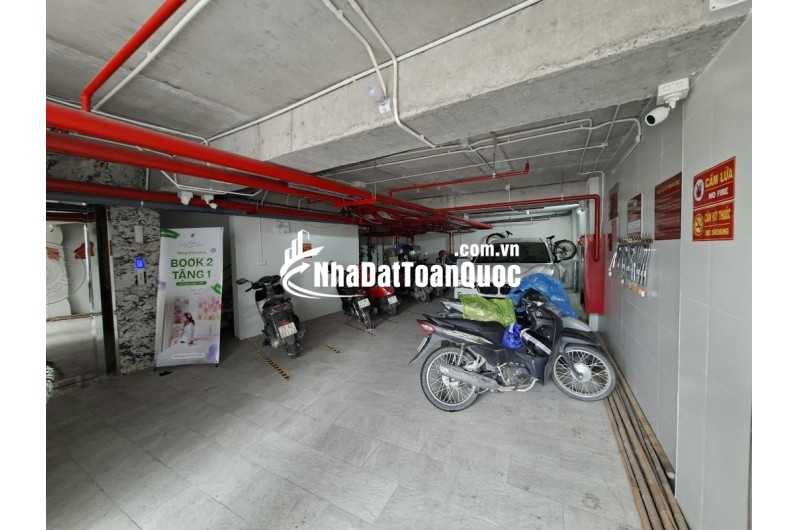 Bán nhà 730m2 mặt phố Hồng Tiến - Long Biên - Hà Nội. Mặt tiền rộng thang máy. Kinh doanh vô địch.Dòng tiền 250tr/tháng