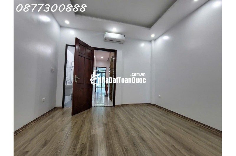 NHÀ LA KHÊ 7 TỶ 45M, NGÕ THÔNG, OTO, THANG MÁY NHẬP KHẨU
