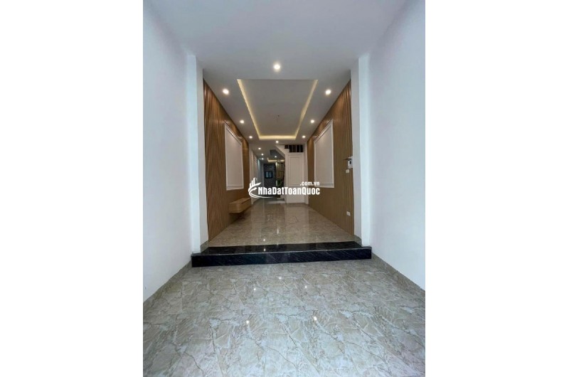 TRUNG TÂM TÂY MỖ – GẦN CHỢ SÁNG ĐẠI MỖ 
CÁCH Ô TÔ 50M, GẦN PHỐ, 2 THOÁNG, NHÀ MỚI, SỔ HOA HẬU, TIỆN ÍCH NGẬP TRÀN