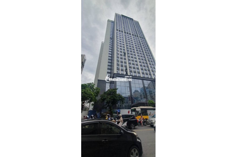 Bán chung cư 63 Ngụy Như Kon Tum, 76m2, 5.5tỷ