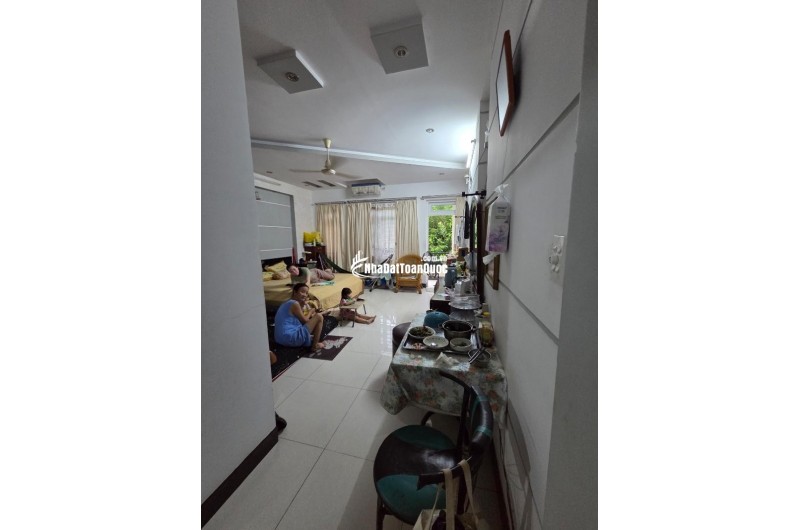 CHUYỂN NHƯỢNG NHÀ 4PN – 4 TẦNG MỚI XÂY – NỘI THẤT CAO CẤP – HẺM ÔTÔ