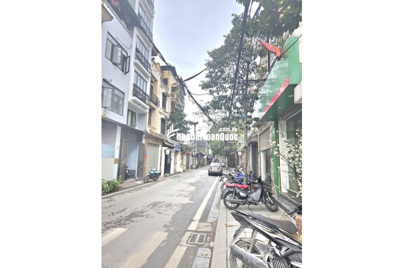 Bán nhà Hoàng Văn Thái, phân lô, ô tô vào nhà, kinh doanh, 52m2, 5 tầng, 13,88 tỷ.