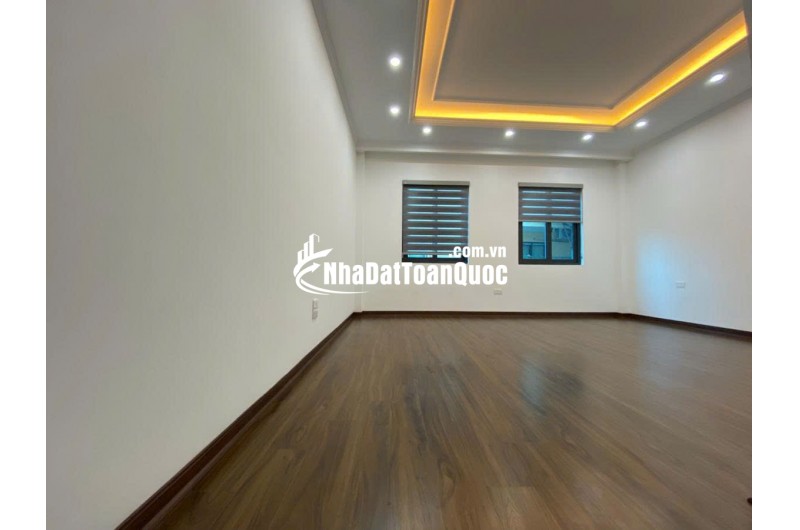 : NHÀ ĐẸP VŨ TÔNG PHAN MẶT NGÕ KINH DOANH,2 THOÁNG TRƯỚC SAU,NGÕ Ô TÔ THÔNG 37M, GIÁ 12,5 tỷ
