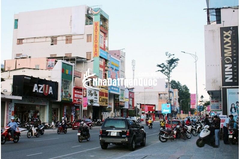 CHÍNH CHỦ RAO BÁN NHÀ TẠI ĐƯỜNG LÊ DUẨN - ĐÀ NẴNG; DT ĐẤT 108,3 m2; GIÁ 15,5 TỶ
