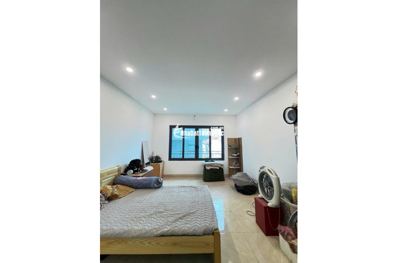 TRỊNH ĐÌNH CỬU - 36M2 - 10M RA PHỐ - NHÀ MỚI ĐẸP - FULL NỘI THẤT - LÔ GÓC THOÁNG SÁNG