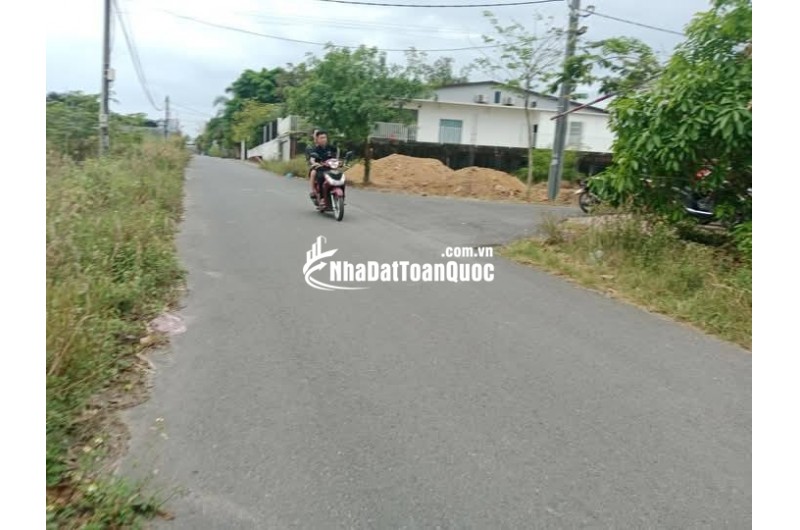 Bán mặt tiền Bình Minh-Quảng Tiến, 185m2, cách Ql 1A 600m