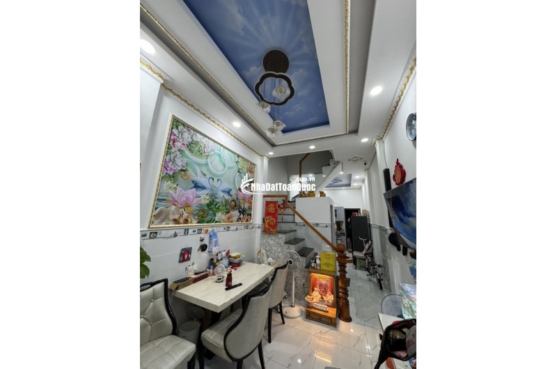 BÁN NHÀ GẦN TÊN LỬA - 2 TẦNG - 42M2 ( 3×14M) - 4 TỶ (TL)