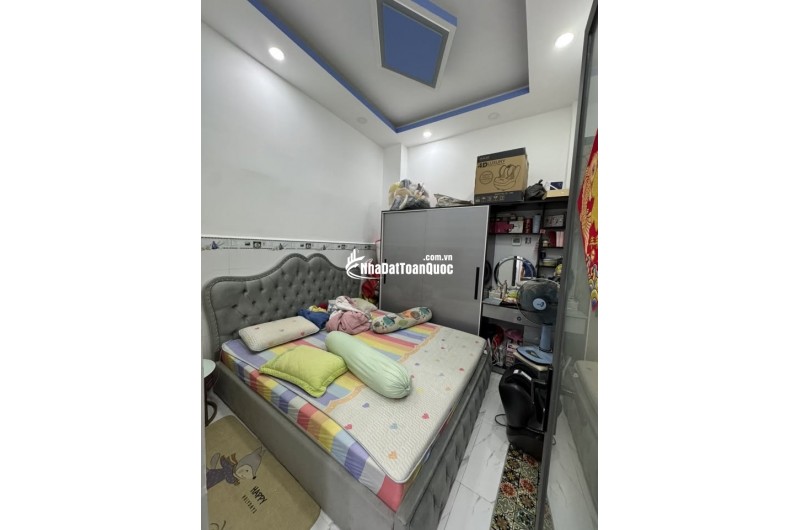 BÁN NHÀ GẦN TÊN LỬA - 2 TẦNG - 42M2 ( 3×14M) - 4 TỶ (TL)