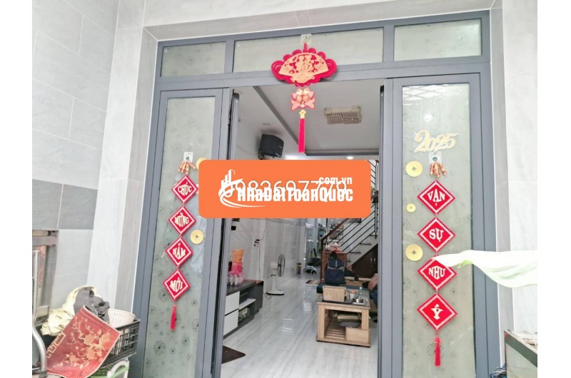 CĂN NHÀ 2 TẦNG, 48M2, HẺM LÊ VĂN LƯƠNG, QUẬN 7 - CHỈ 4.5 TỶ, SỔ HỒNG RIÊNG!