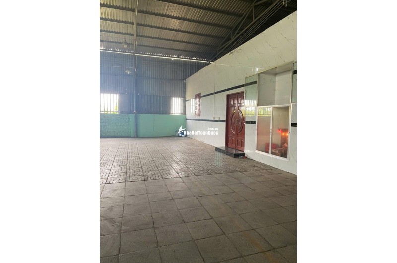 BÁN NHÀ XƯỞNG MẶT TIỀN TỈNH LỘ DT879, 2300M2 SẴN SHR CHỈ 20 TỶ. LH:0938898920 – 0938702006.