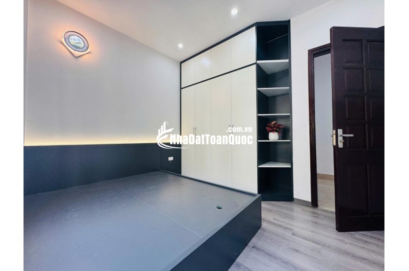 NHÀ ĐẸP Ở NGAY, 20M RA Ô TÔ, MẶT TIỀN QUYỀN LỰC, CỰC GẦN CHỢ, 1PH30S RA TRƯỜNG THCS ĐẠI MỖ